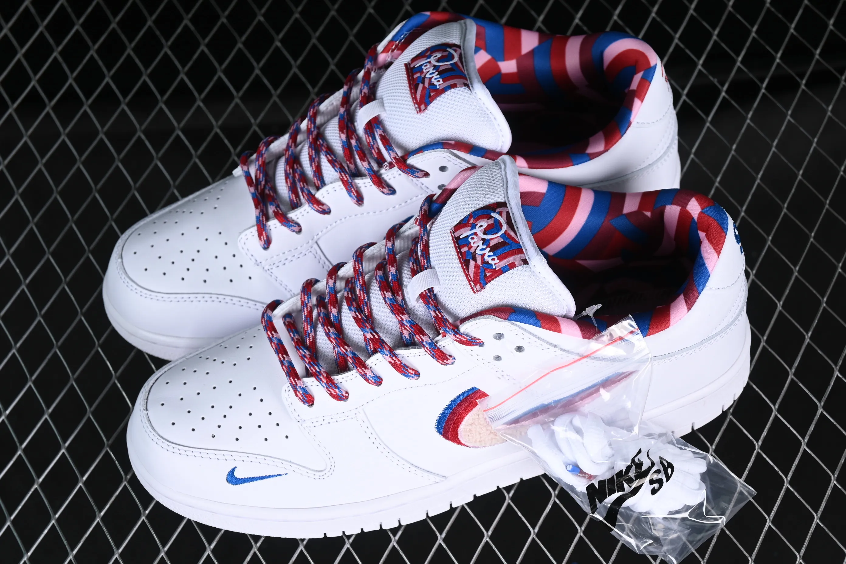 All categories Nk SB Dunk Series Nk SB Dunk Low low-top sneakers Parra x Nk SB Dunk Low joint model SB low-top casual sneakers CN4504-100